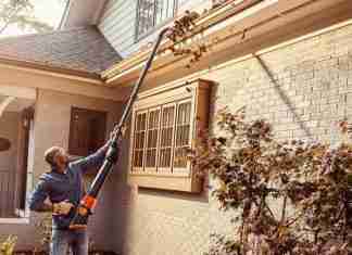 Top 5 Best Leaf Blowers For Cleaning Gutters in 2020