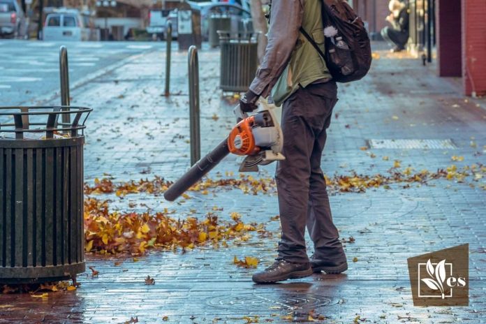 can i use a leaf blower to clean my driveway and sidewalks 3