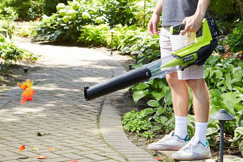 Why Use An Electric Leaf Blower?